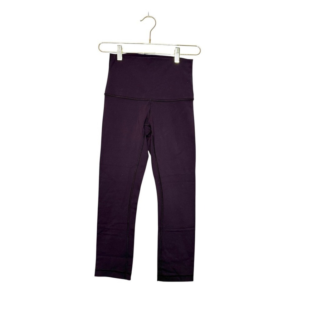 Lululemon‎ Wunder Under High Rise Crop Leggings Dark Plum Size 4 Activewear Gym